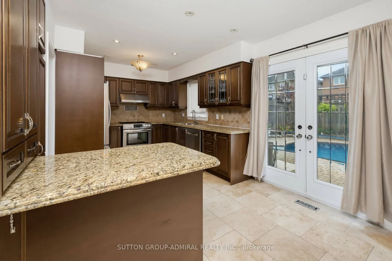 27, Pine Hollow, Maple, Vaughan