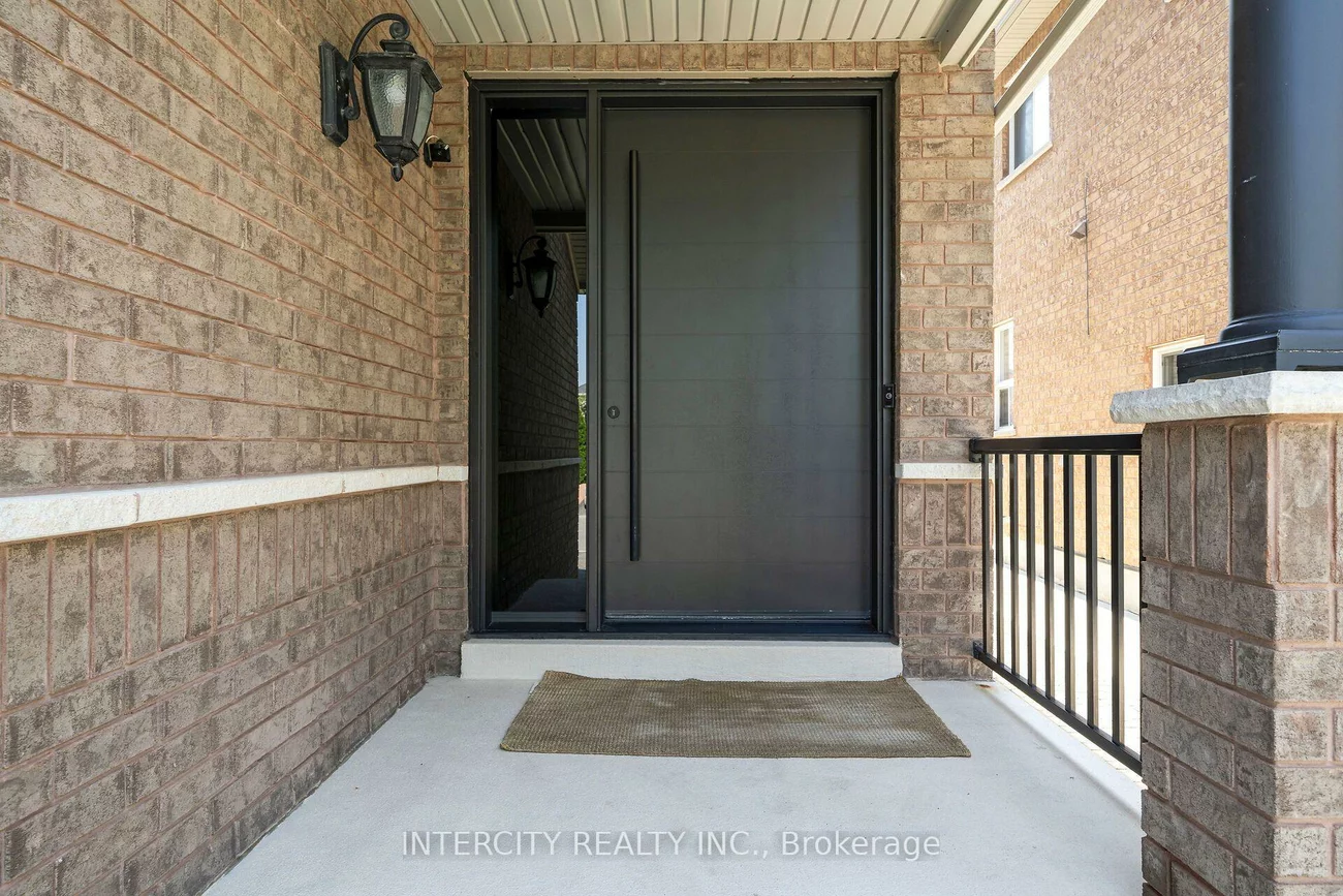 105, Via Carmine, Sonoma Heights, Vaughan