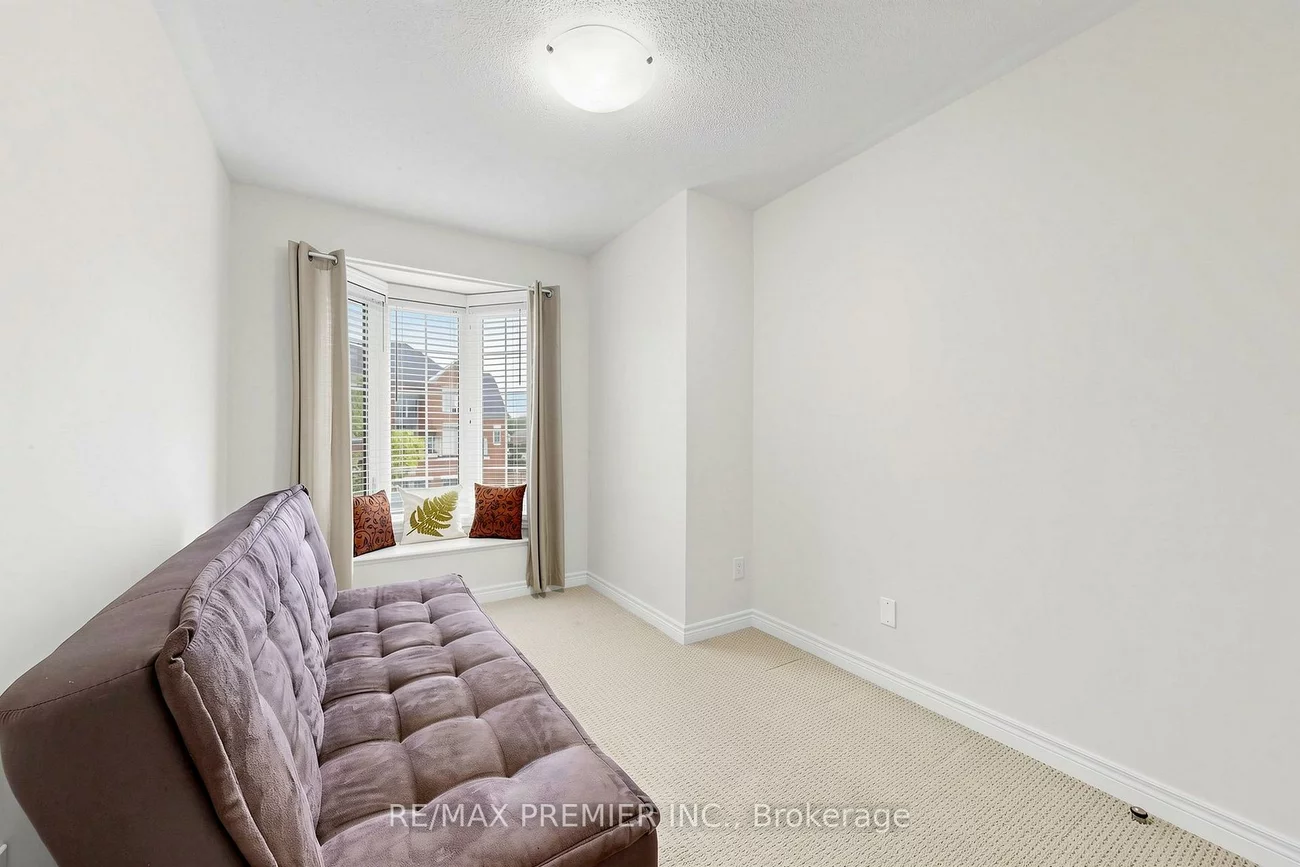 5, Hatton Garden, Vellore Village, Vaughan