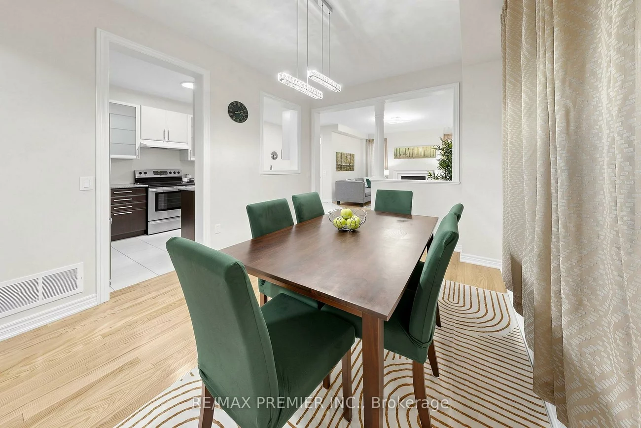 5, Hatton Garden, Vellore Village, Vaughan