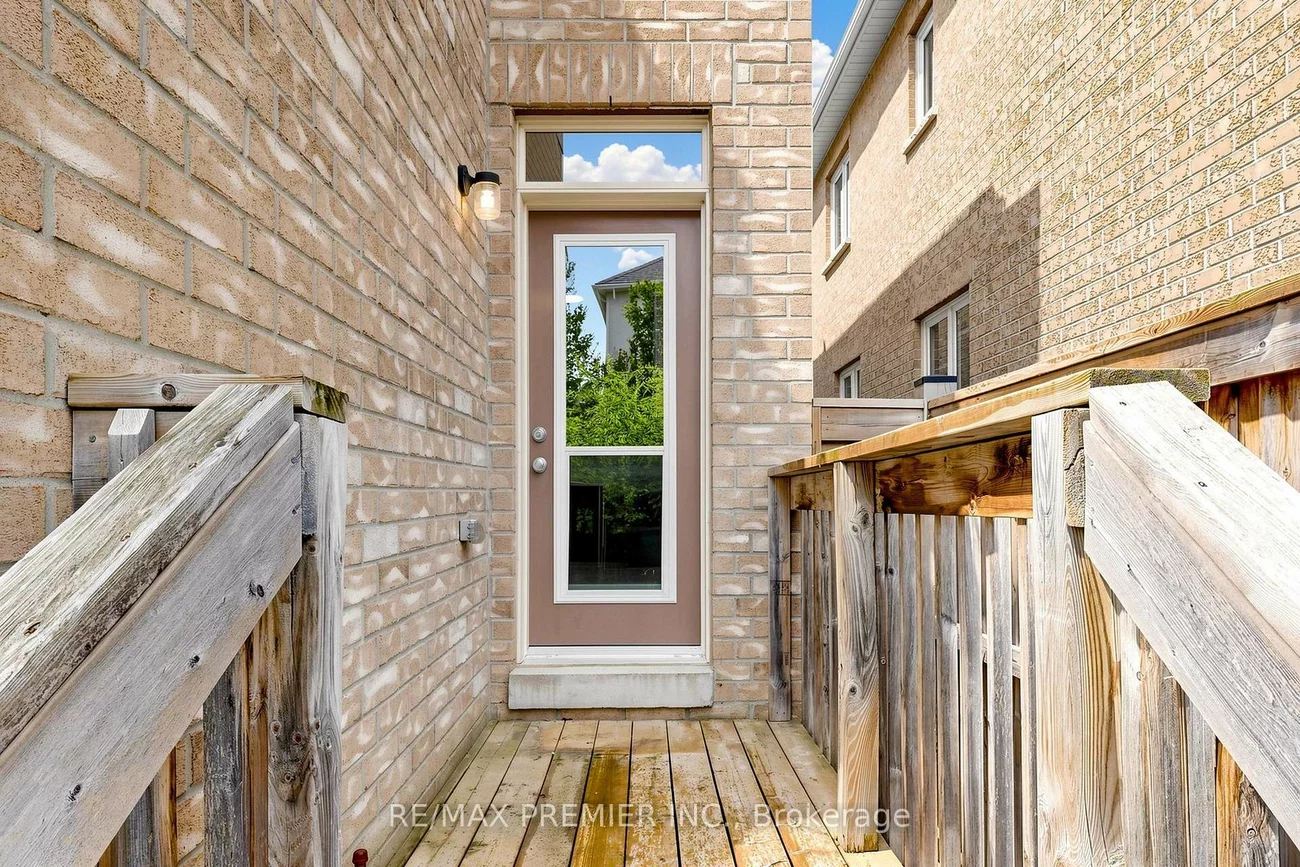 5, Hatton Garden, Vellore Village, Vaughan