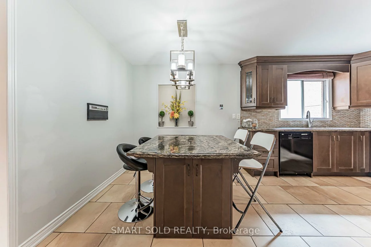 148, Castlehill, Maple, Vaughan