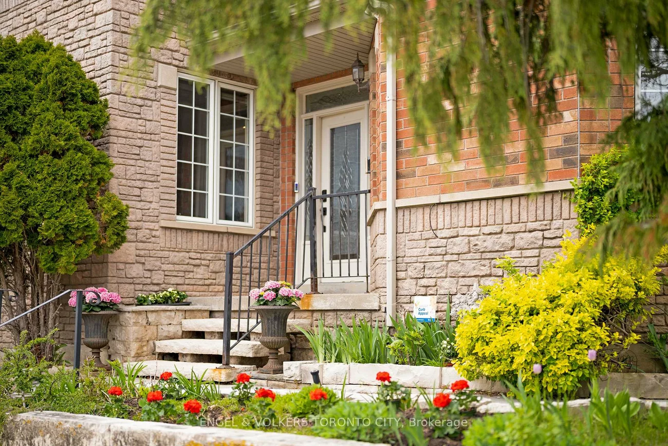 342, Sunset, Sonoma Heights, Vaughan