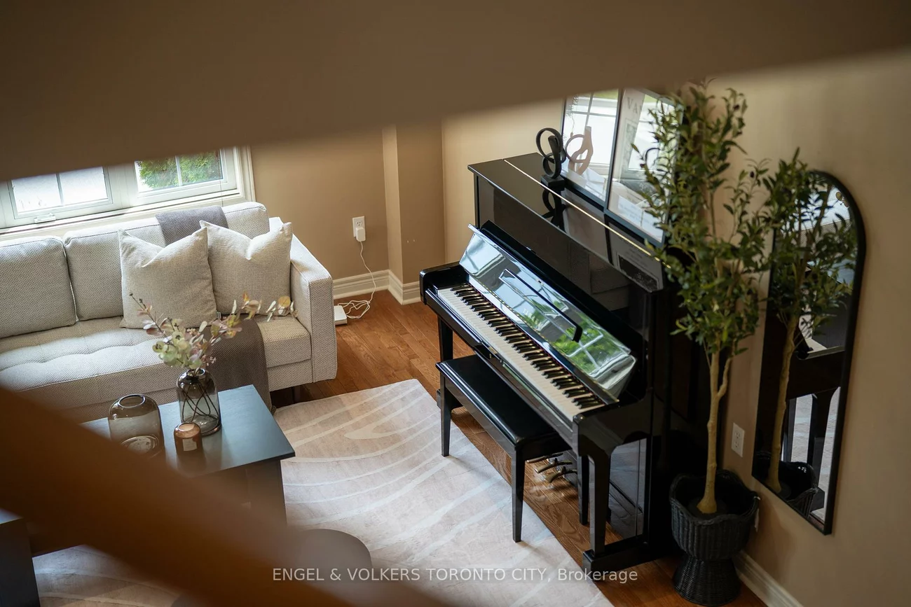 342, Sunset, Sonoma Heights, Vaughan