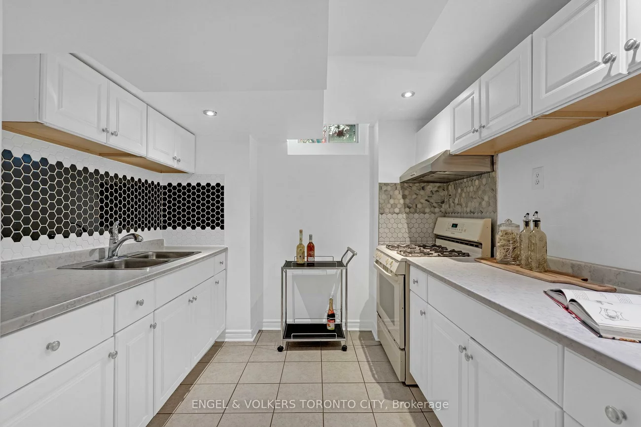 342, Sunset, Sonoma Heights, Vaughan
