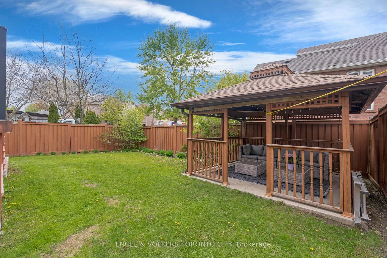 342, Sunset, Sonoma Heights, Vaughan