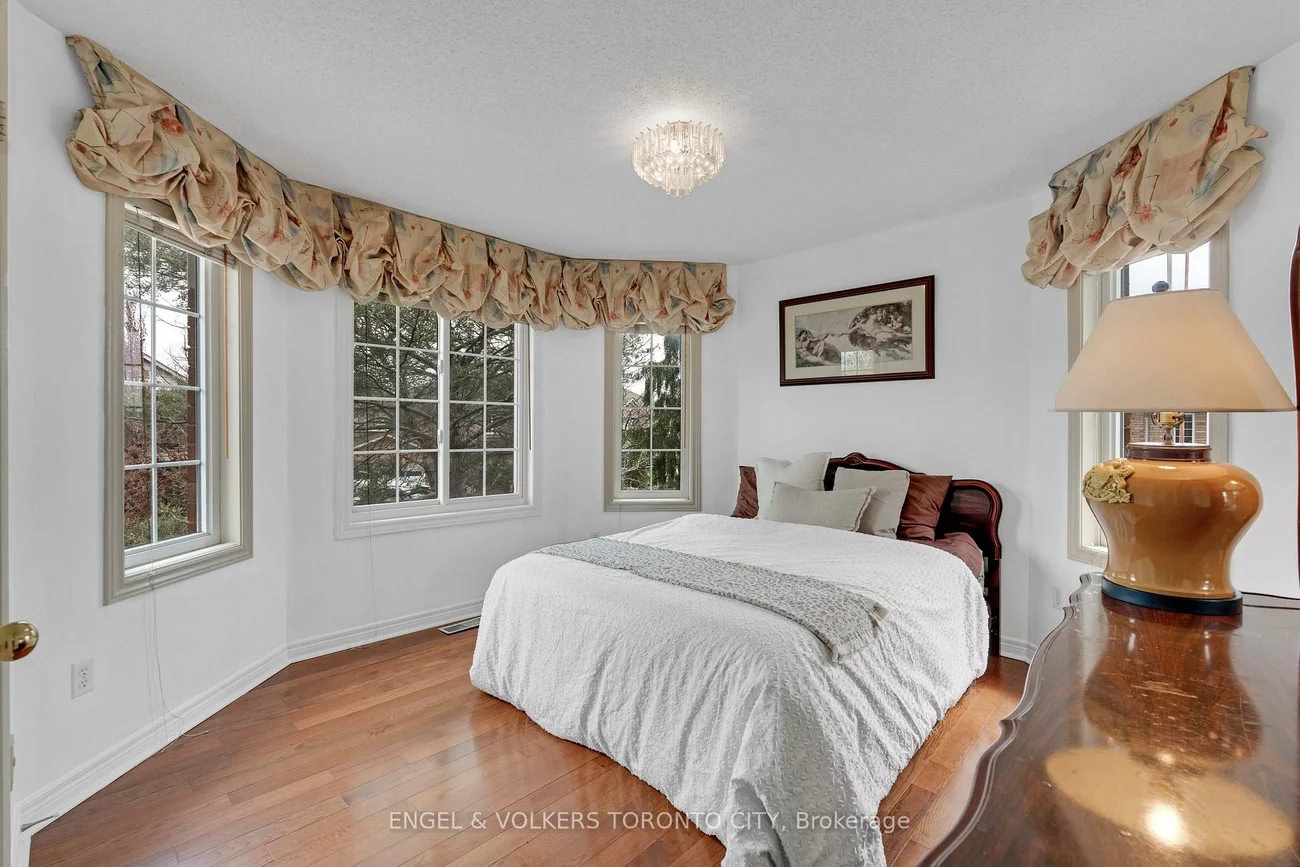 342, Sunset, Sonoma Heights, Vaughan
