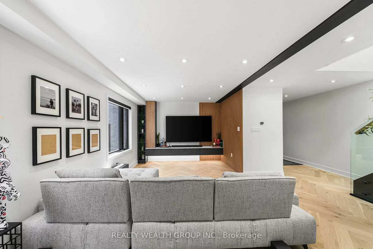83, Governor, East Woodbridge, Vaughan