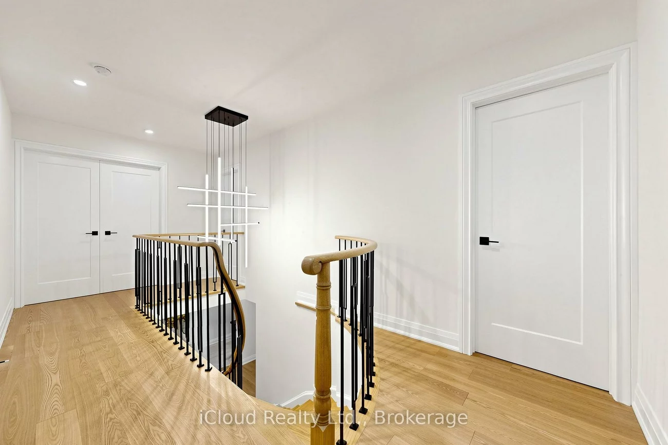 15, San Marko, East Woodbridge, Vaughan