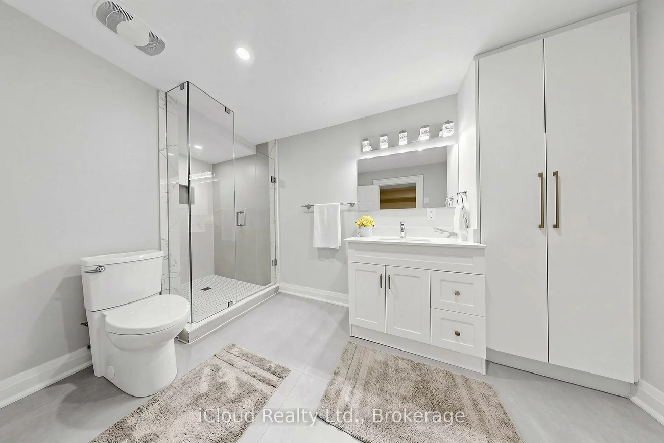 15, San Marko, East Woodbridge, Vaughan
