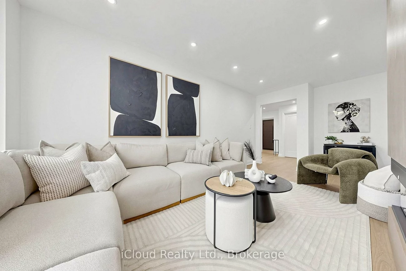 15, San Marko, East Woodbridge, Vaughan