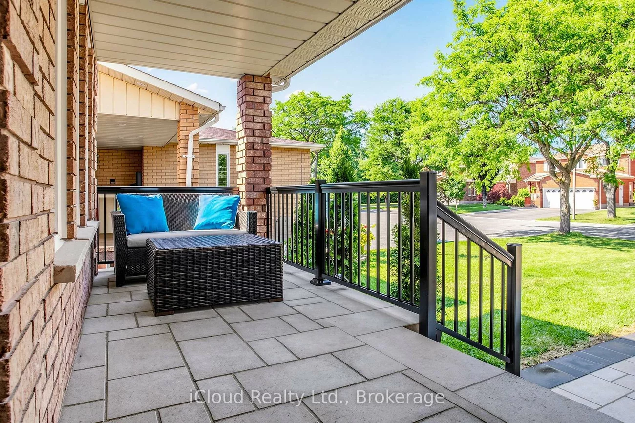 15, San Marko, East Woodbridge, Vaughan