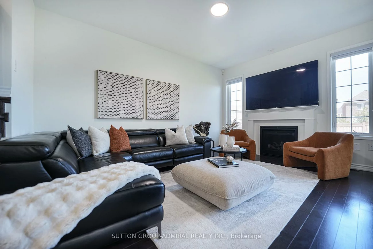 18, Morning Sparrow, Kleinburg, Vaughan