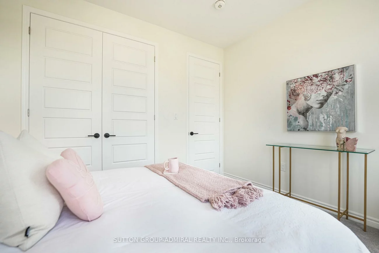 18, Morning Sparrow, Kleinburg, Vaughan