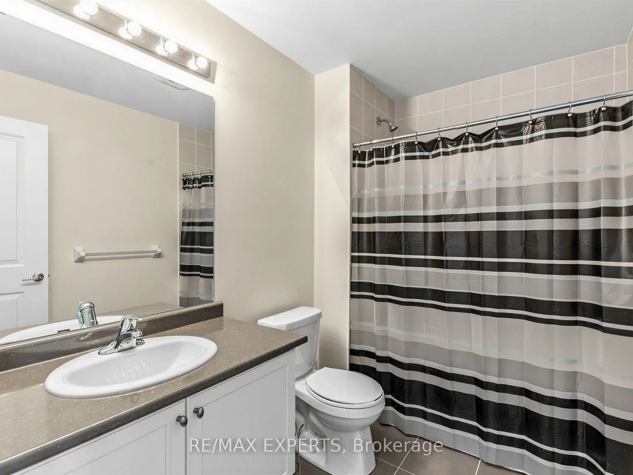 52, Vedette, Vellore Village, Vaughan