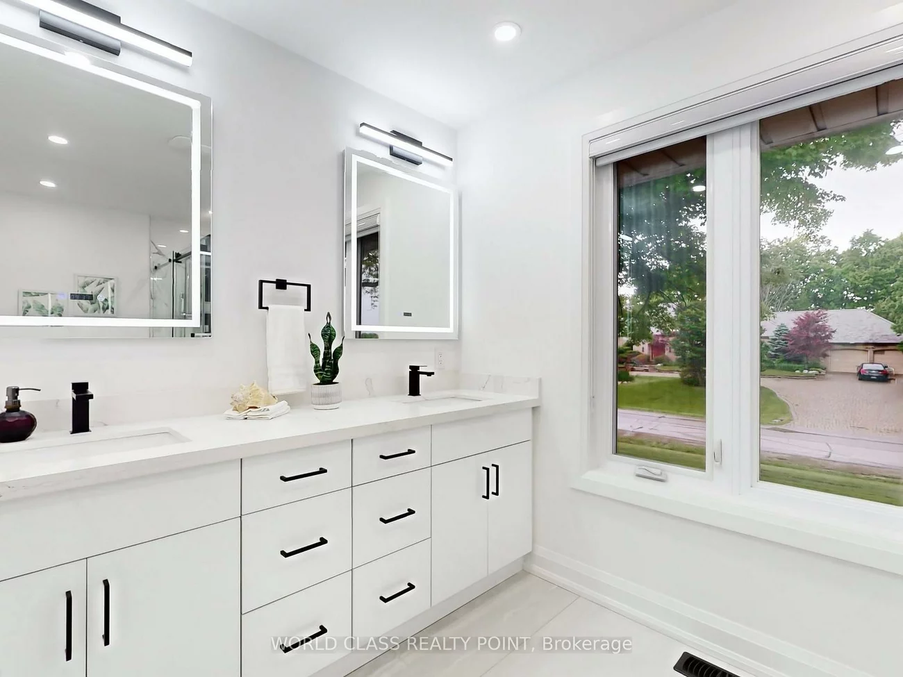 60, Kleins, Kleinburg, Vaughan