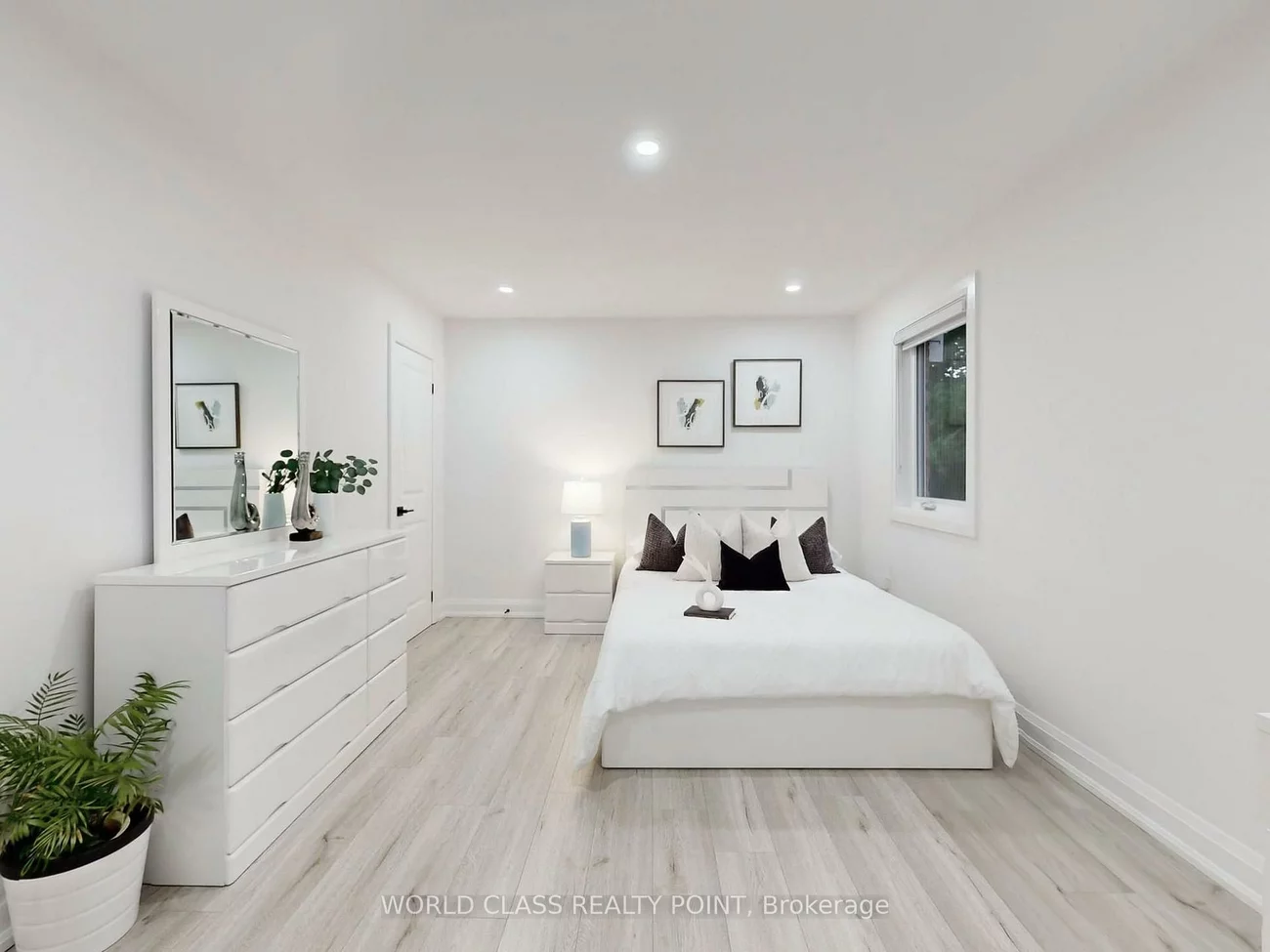 60, Kleins, Kleinburg, Vaughan
