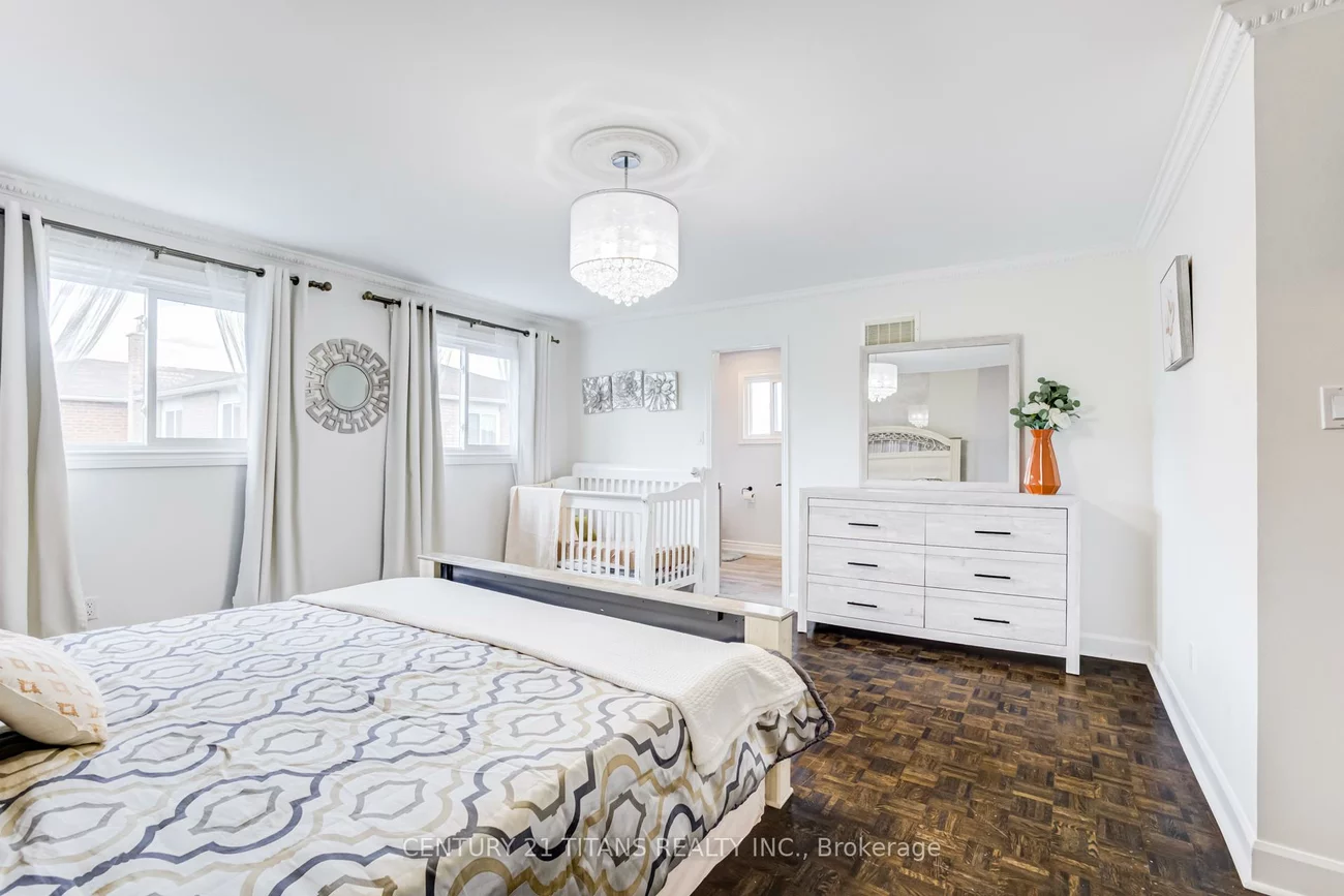 6, Blossom, West Woodbridge, Vaughan