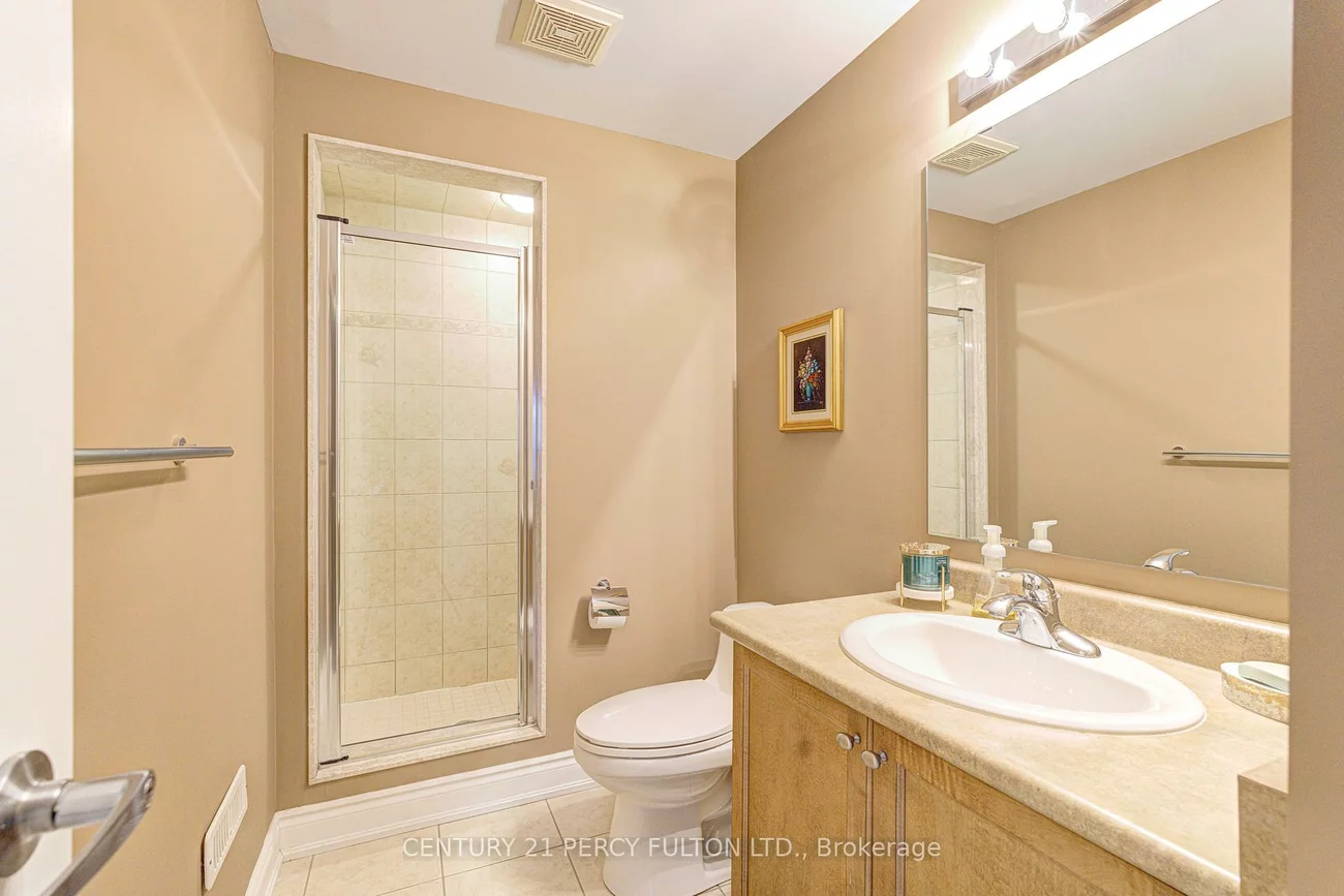 80, Saint James, Vellore Village, Vaughan