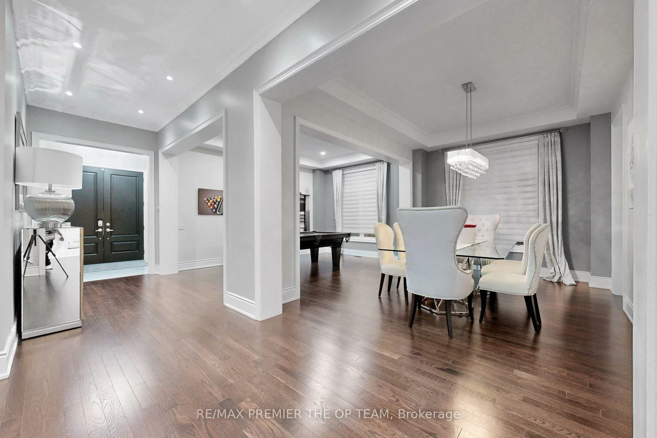 60, Chesney, Kleinburg, Vaughan