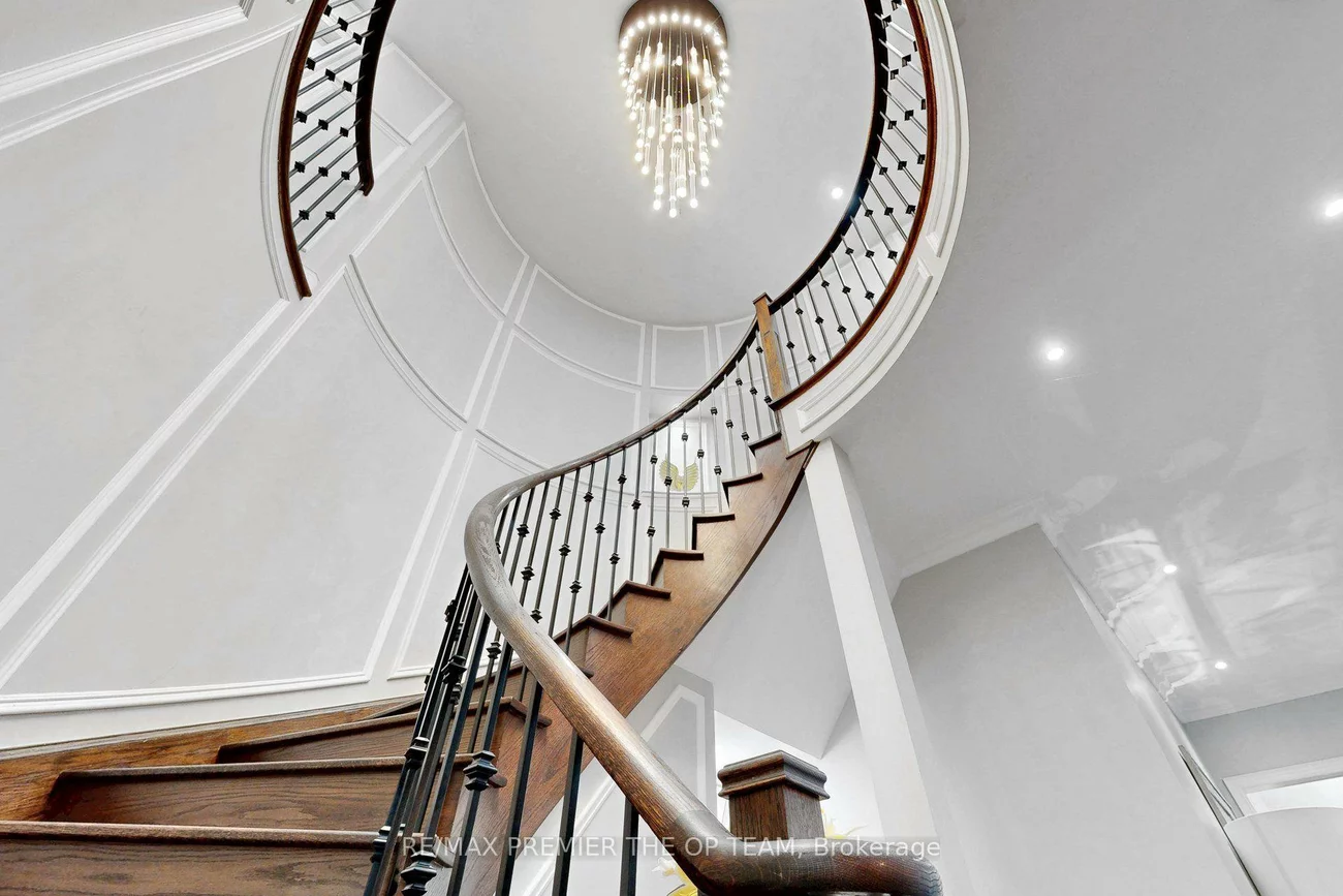60, Chesney, Kleinburg, Vaughan
