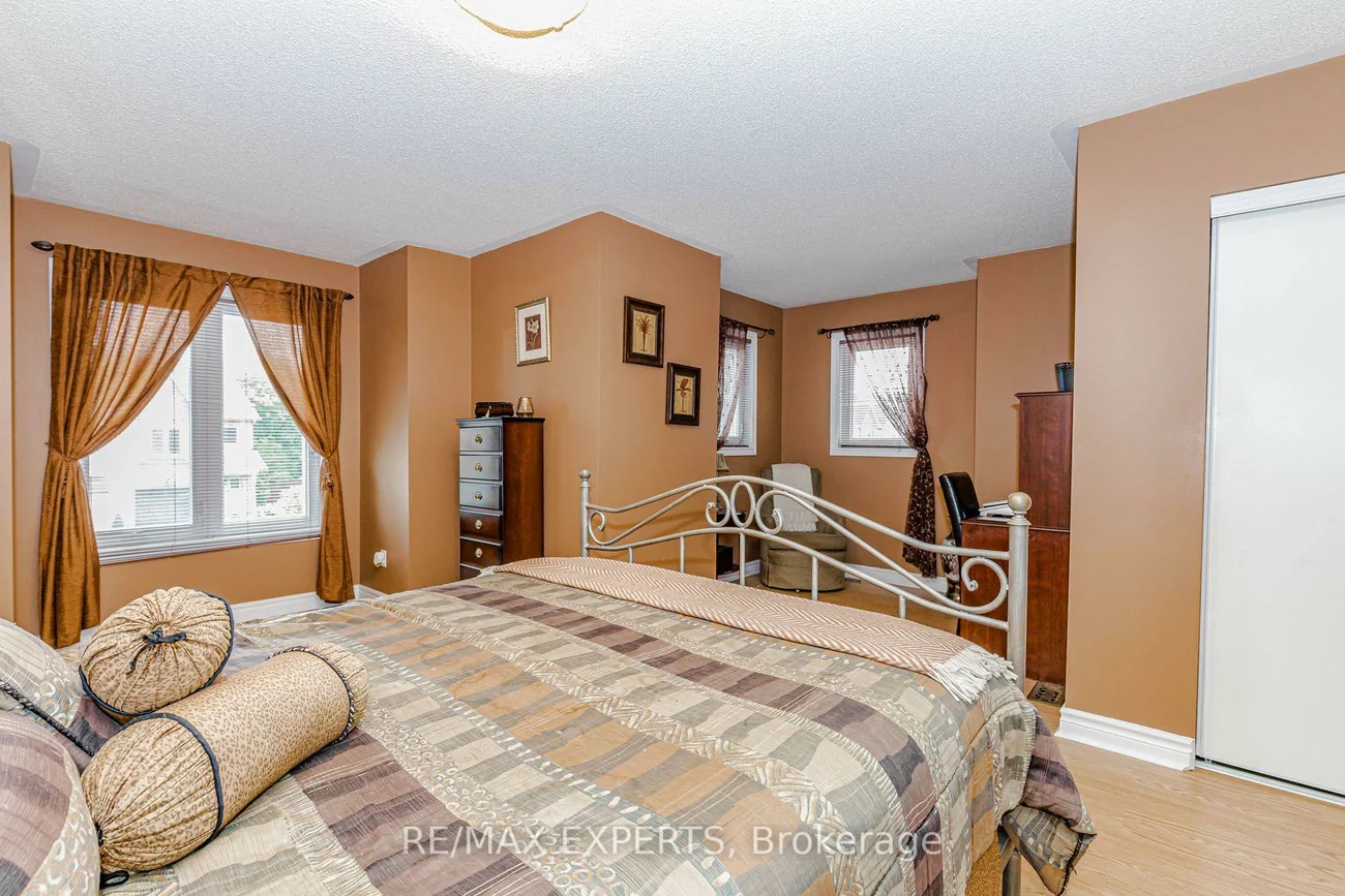 225, Kelso, Maple, Vaughan