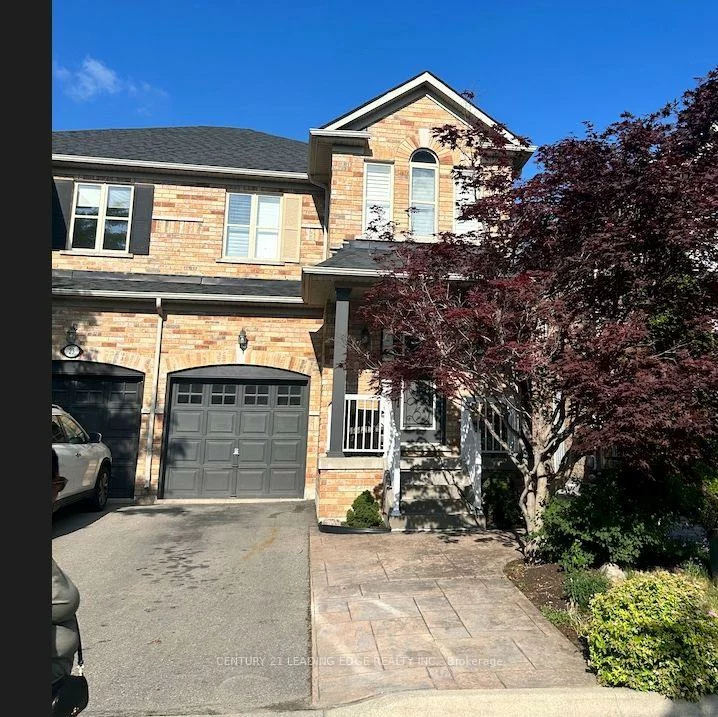 21, Treasure Hill, Maple, Vaughan