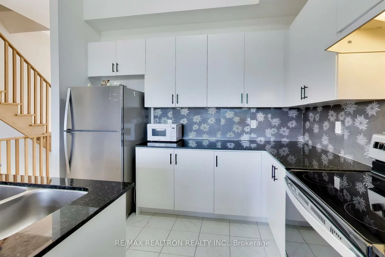 11, Inverary, Elder Mills, Vaughan