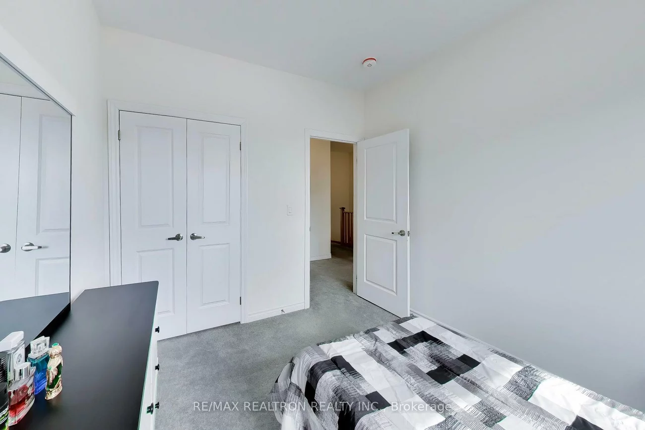 11, Inverary, Elder Mills, Vaughan