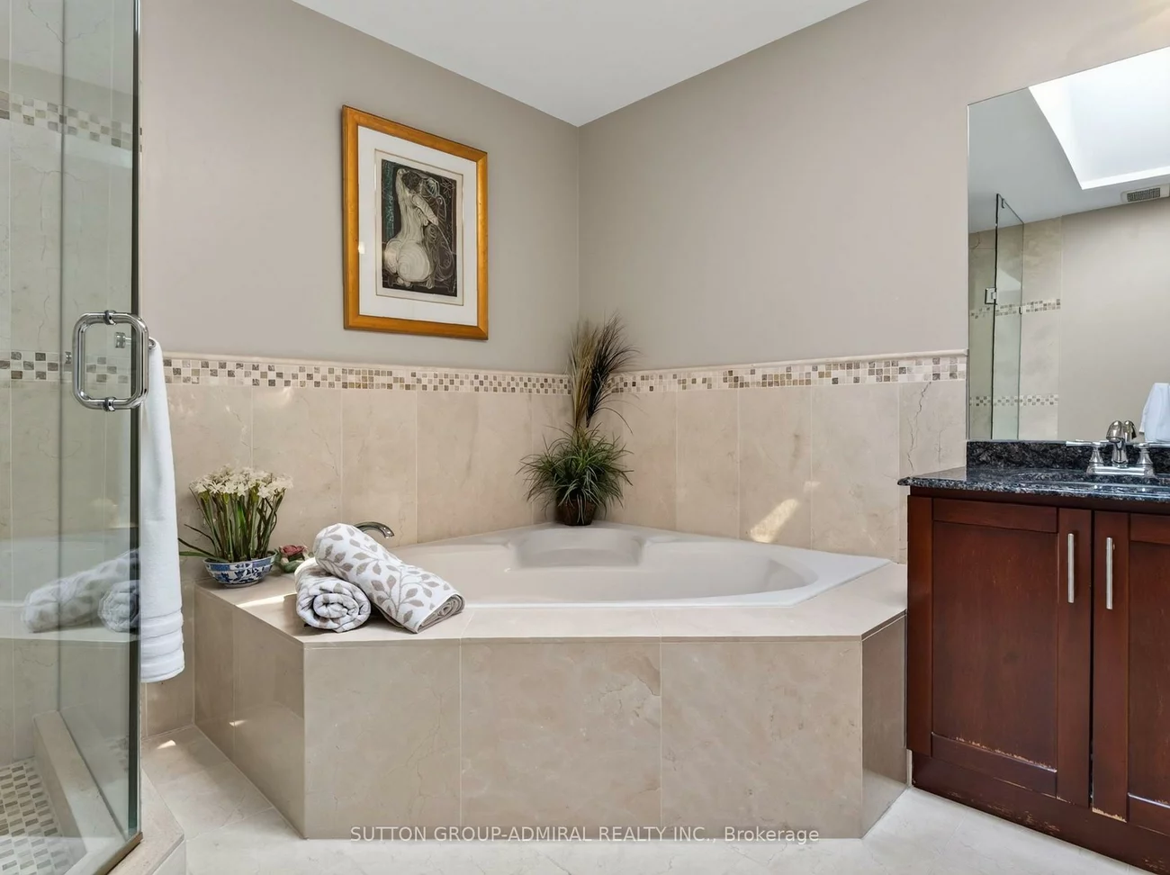 99, Dundurn, Uplands, Vaughan