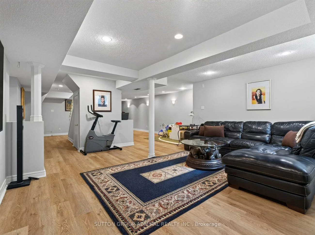 99, Dundurn, Uplands, Vaughan