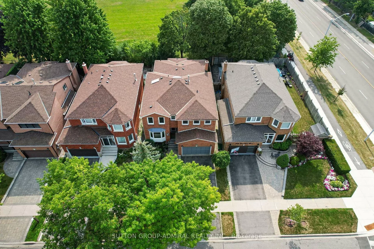 99, Dundurn, Uplands, Vaughan