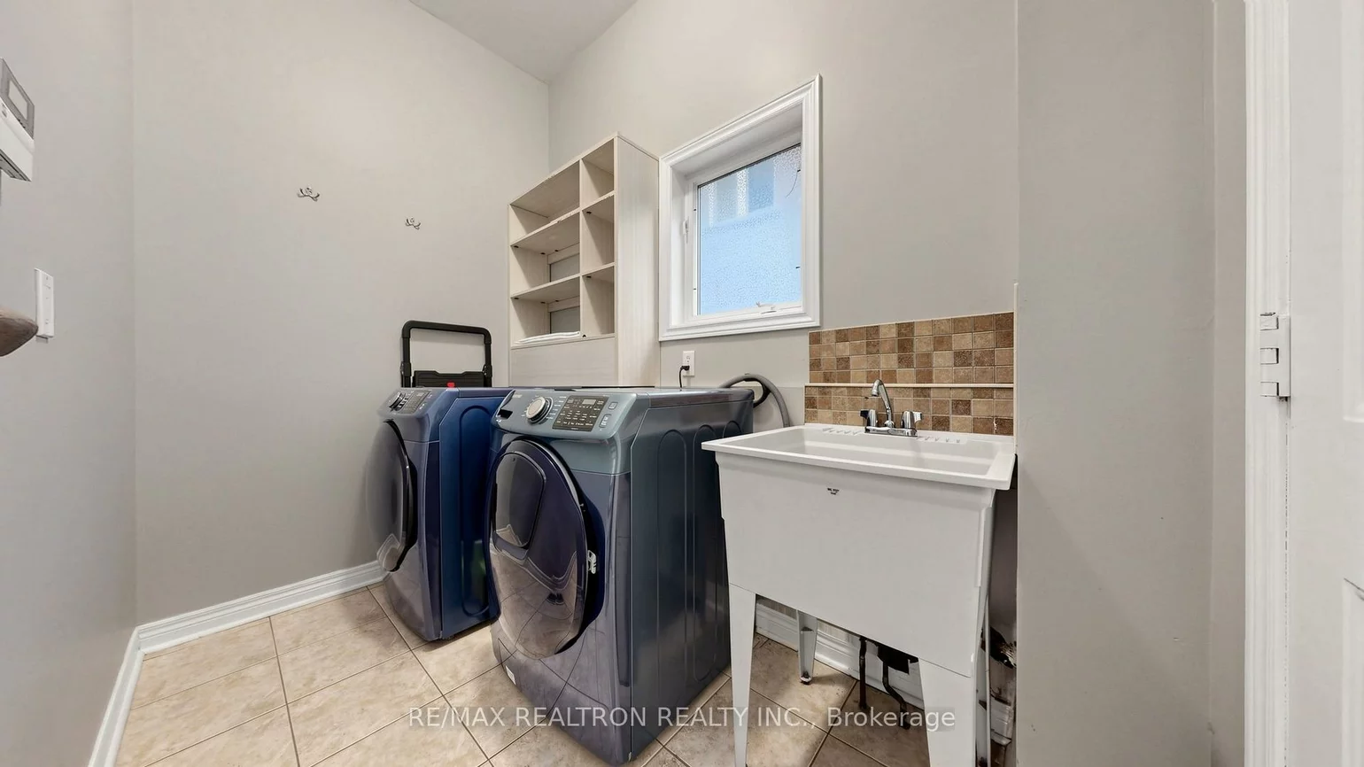 492, Pleasant Ridge, Patterson, Vaughan