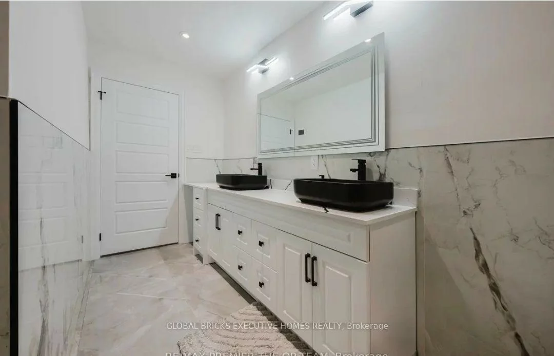 99, Benjamin, East Woodbridge, Vaughan