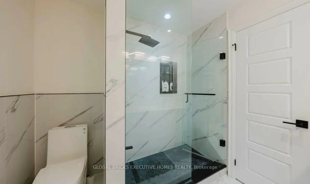 99, Benjamin, East Woodbridge, Vaughan