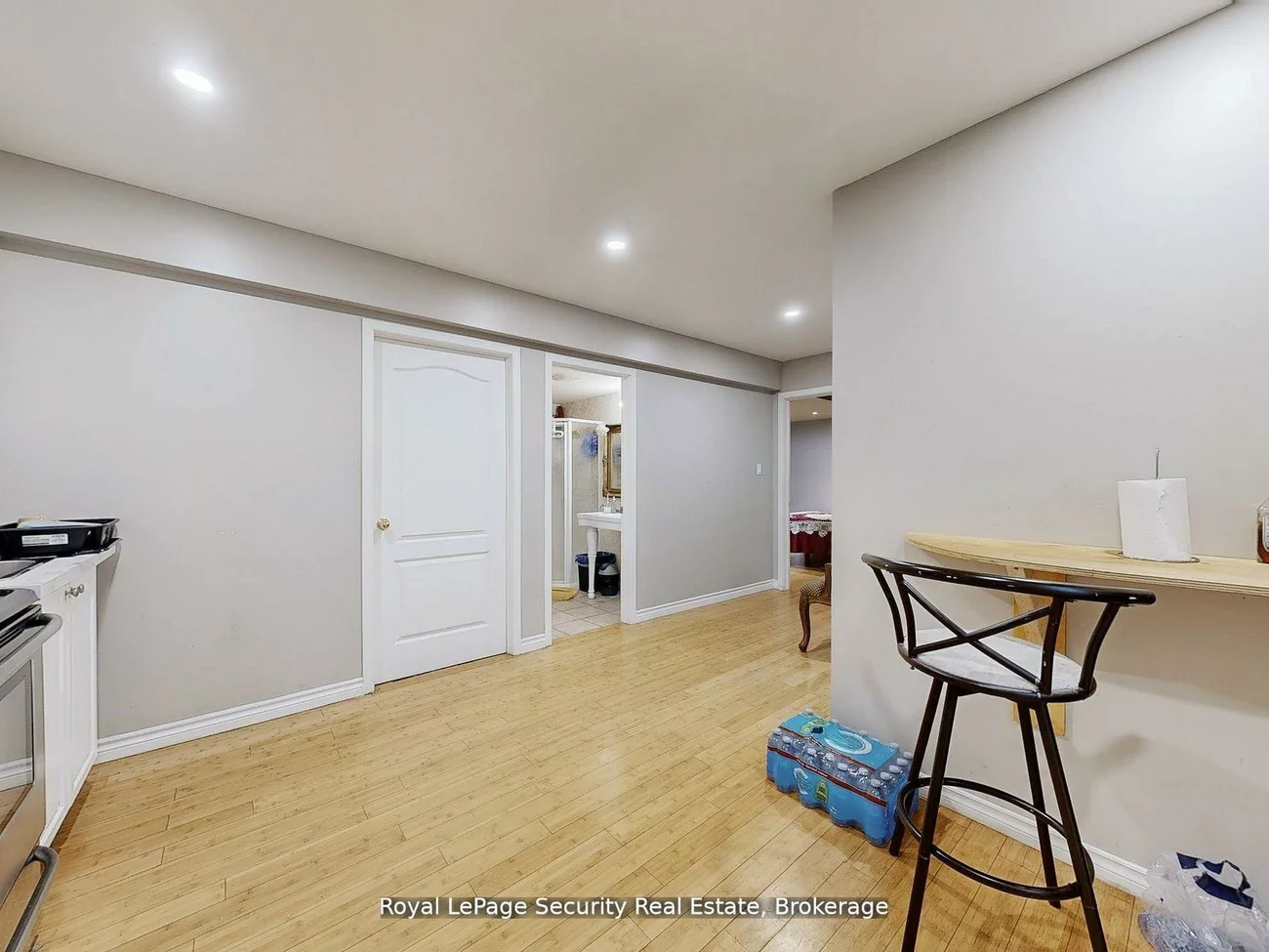 128, Daiseyfield, Vellore Village, Vaughan