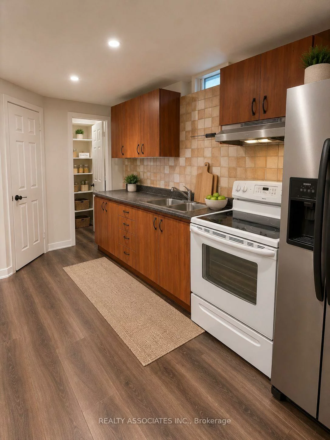96, Zinnia, West Woodbridge, Vaughan