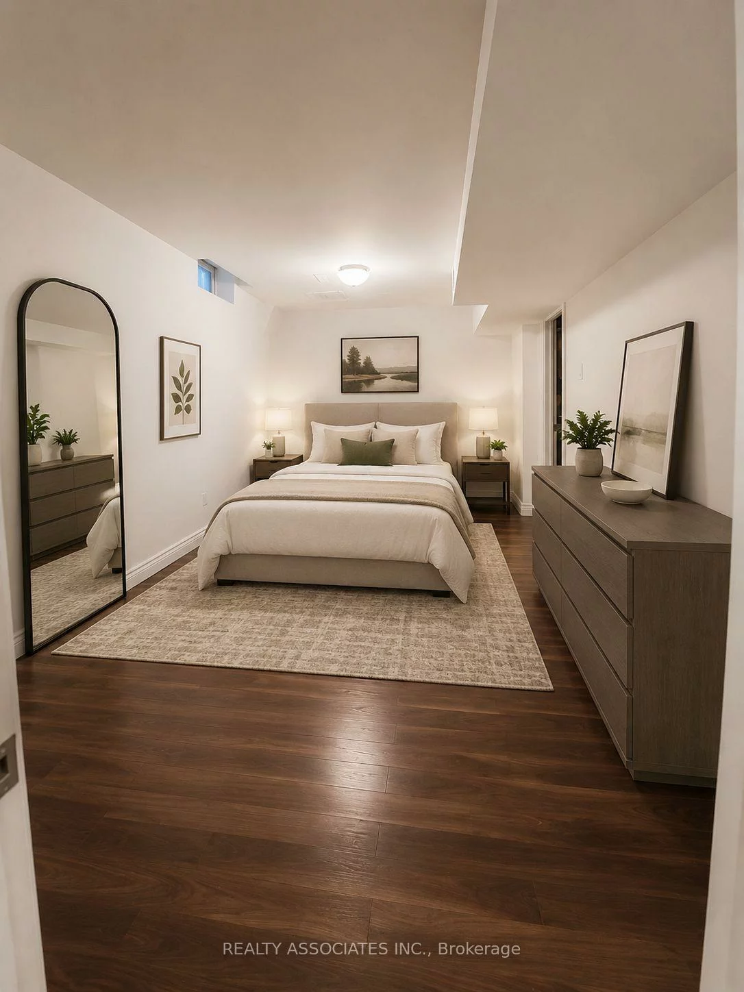 96, Zinnia, West Woodbridge, Vaughan