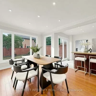 41, Jonathan, Crestwood-Springfarm-Yorkhill, Vaughan