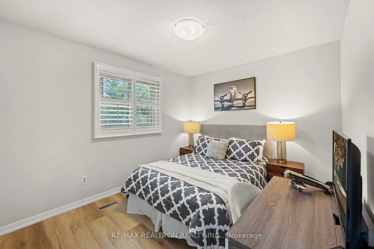 143, Spring Gate, Crestwood-Springfarm-Yorkhill, Vaughan