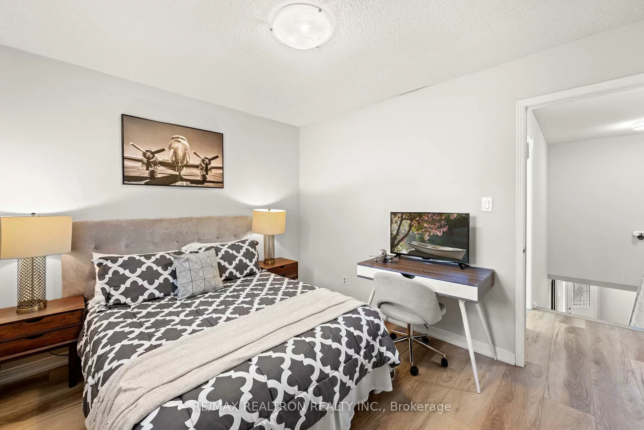 143, Spring Gate, Crestwood-Springfarm-Yorkhill, Vaughan