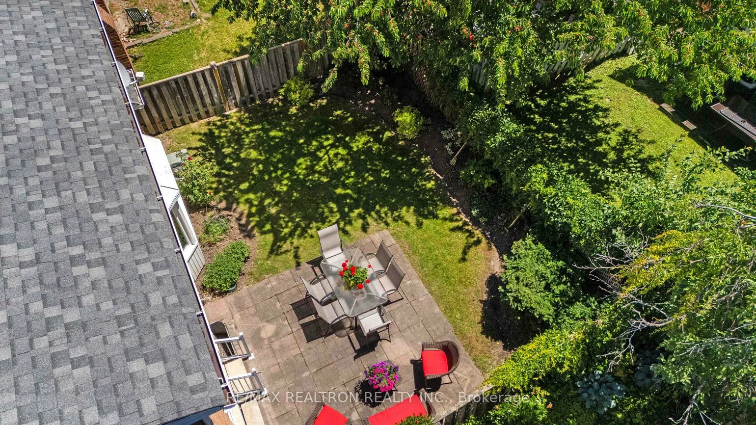 143, Spring Gate, Crestwood-Springfarm-Yorkhill, Vaughan