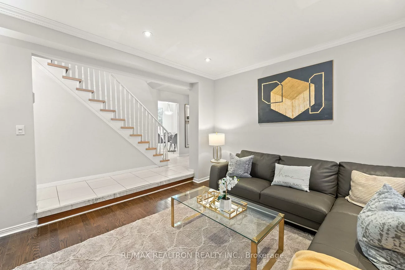 143, Spring Gate, Crestwood-Springfarm-Yorkhill, Vaughan