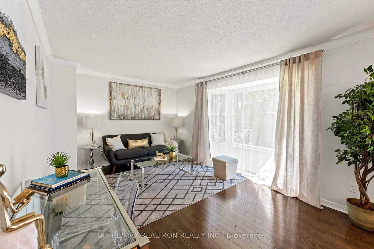143, Spring Gate, Crestwood-Springfarm-Yorkhill, Vaughan