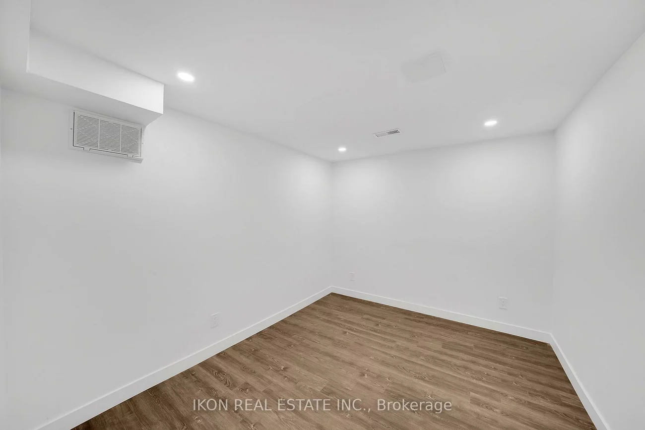 182, Tall Grass, East Woodbridge, Vaughan