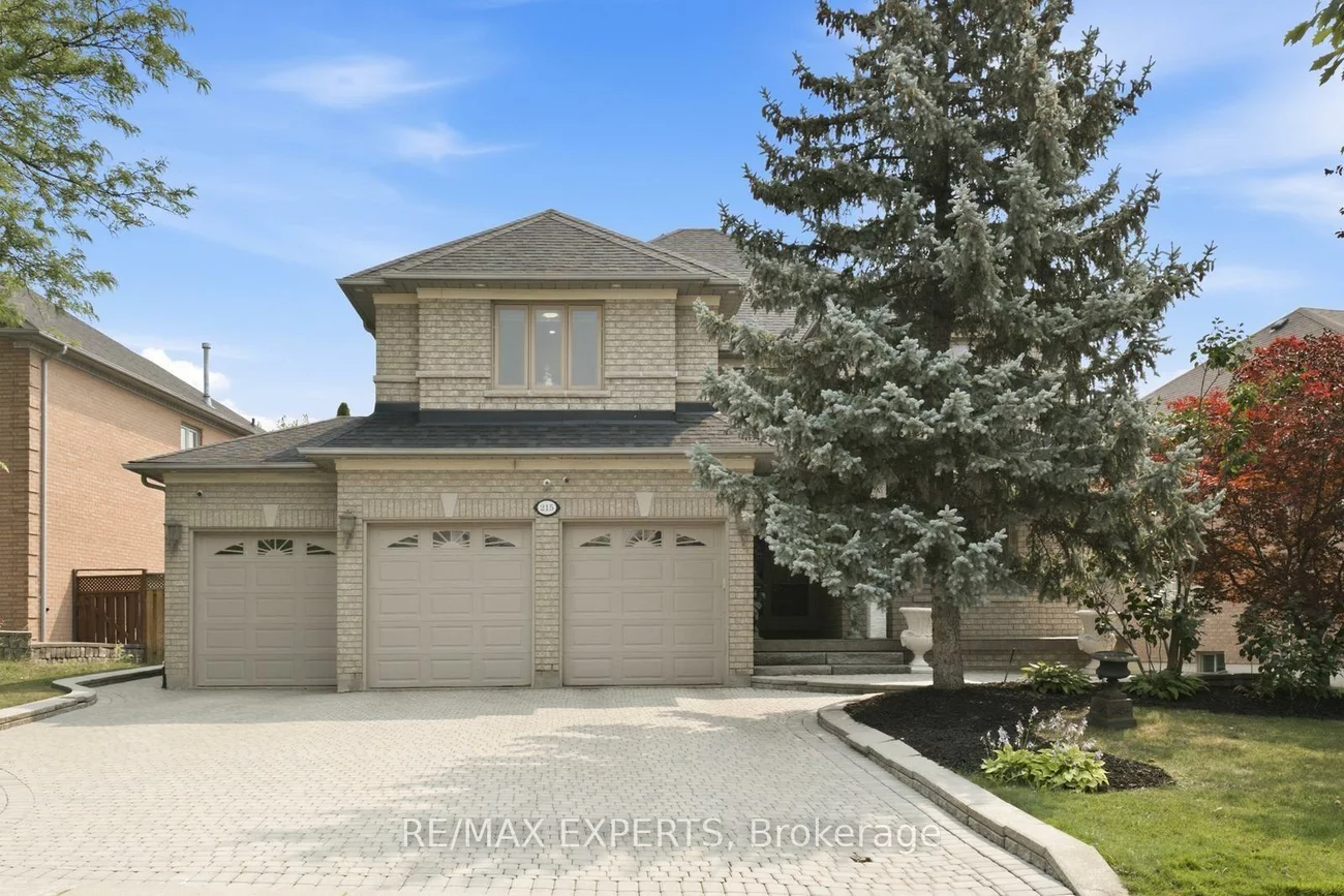 215, Velmar, East Woodbridge, Vaughan