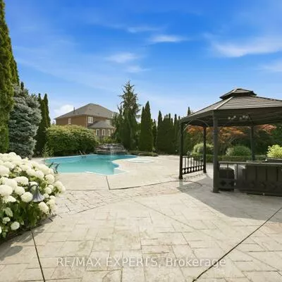 215, Velmar, East Woodbridge, Vaughan