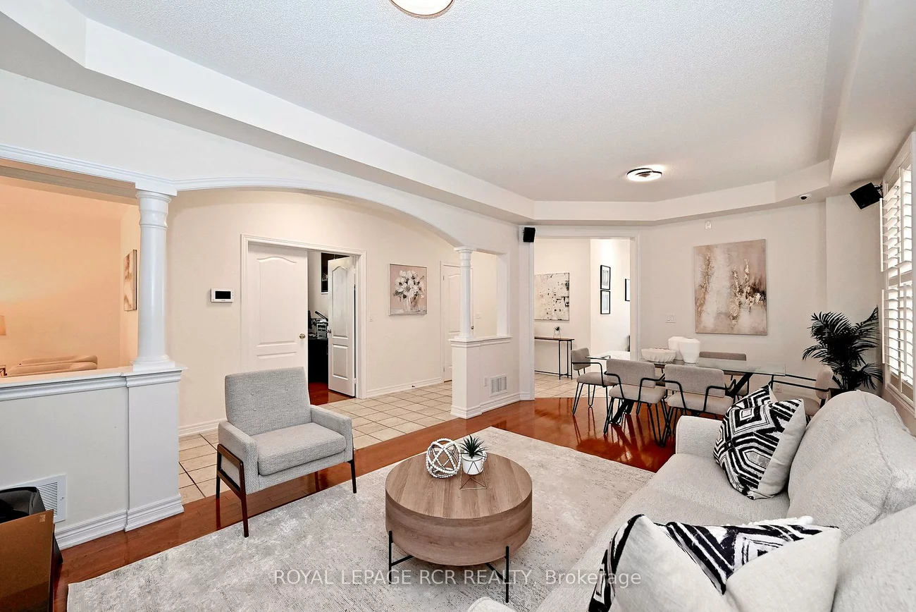 43, Ivy Glen, Patterson, Vaughan