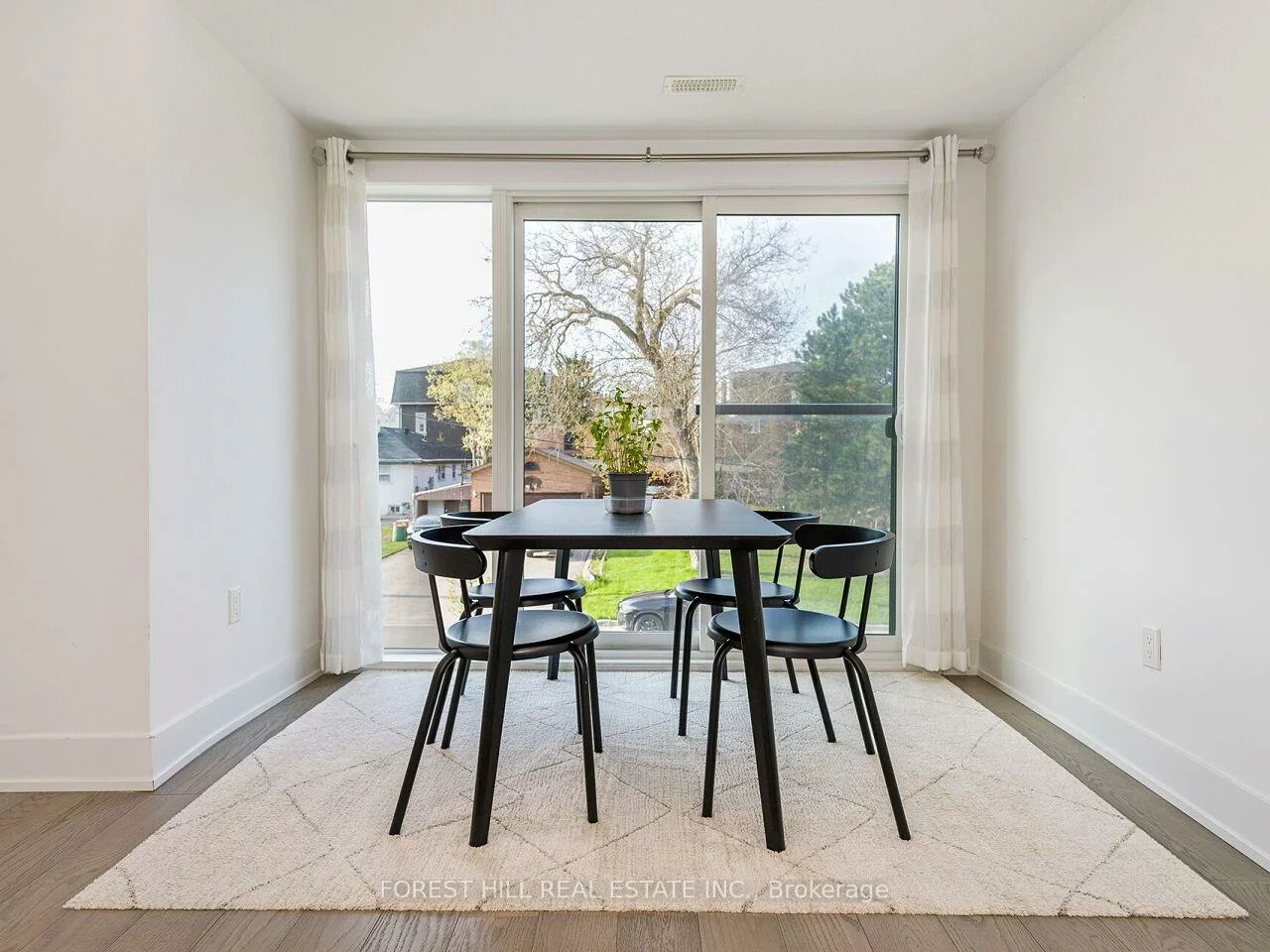 1, Hartman, Islington Woods, Vaughan