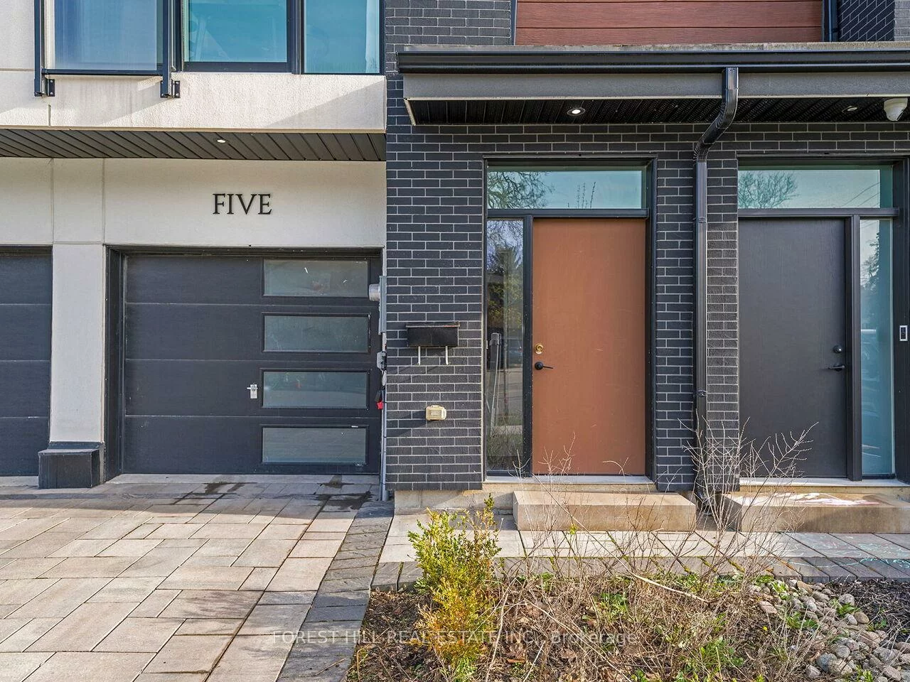 1, Hartman, Islington Woods, Vaughan